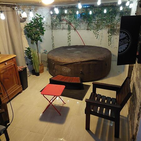 Gite D'Exception 13 Couchages Avec Jacuzzi Et Sauna 香槟沙隆 外观 照片